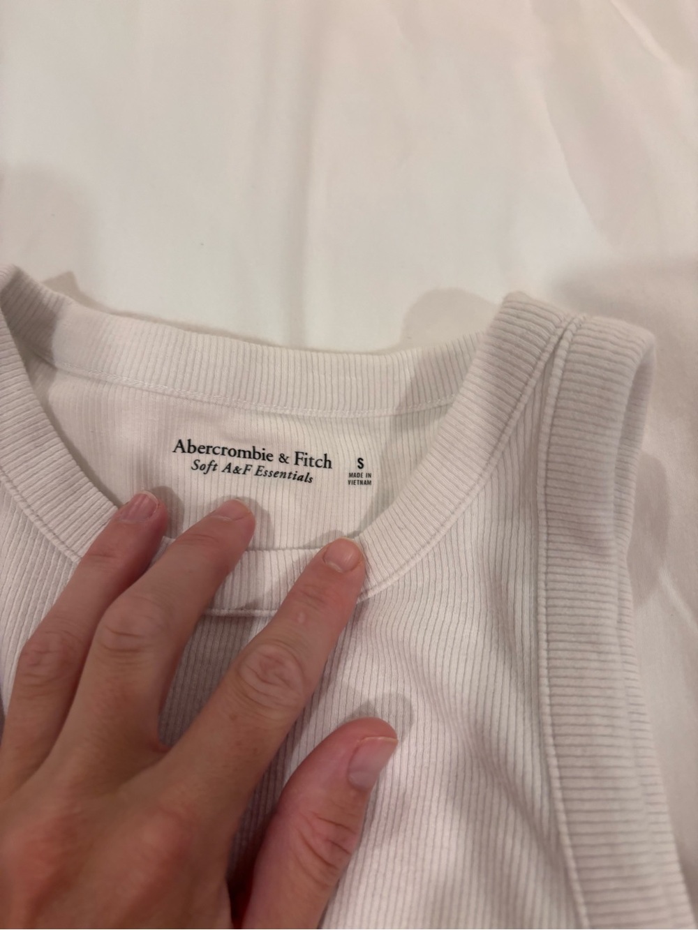 Abercrombie & Fitch White Ribbed Tank Top - Picture 2 of 5